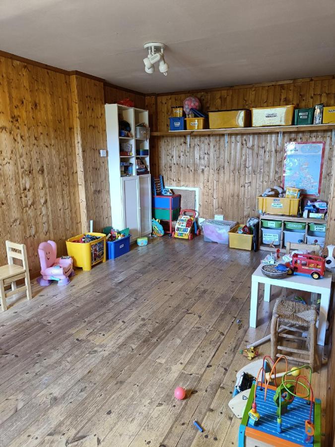 הוסטל לאנלי Y Doc At World Horizons Community Hub מראה חיצוני תמונה